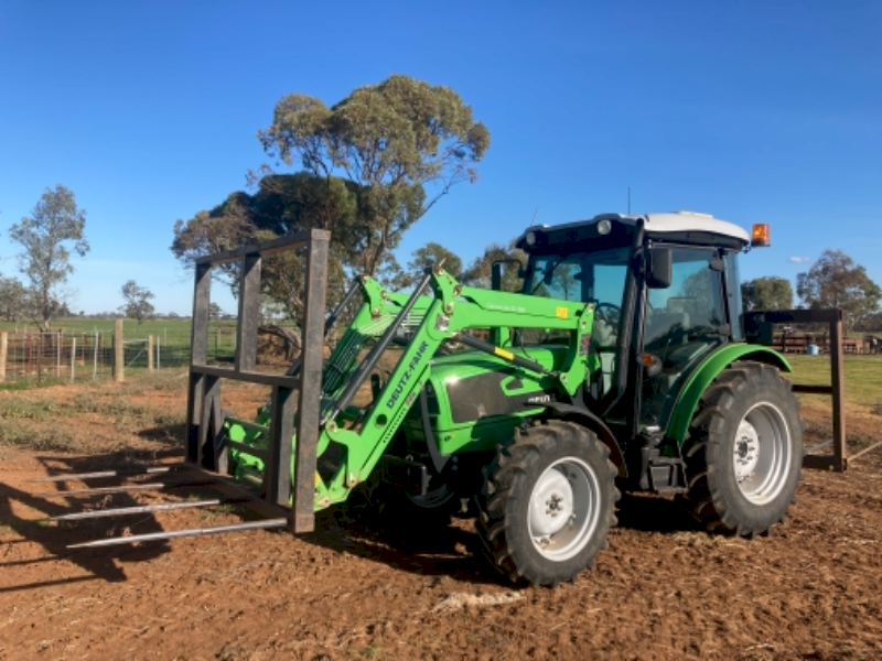 2017 Deutz 4080E Front End Loader Tractor Farm Tender