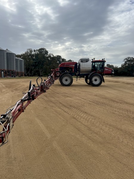 2016 Case IH Patriot Sim Command SP Boom Spray