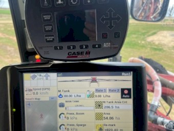 2016 Case IH Patriot Sim Command SP Boom Spray