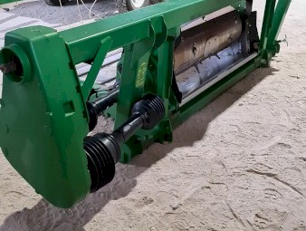 John Deere Header Adaptor
