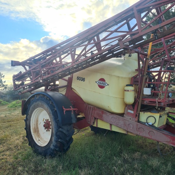 Hardi Commander 36m Sprayer | Farm Tender