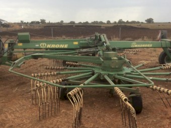 Krone 761 Twin Rotary Rake