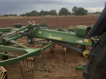 Krone 761 Twin Rotary Rake