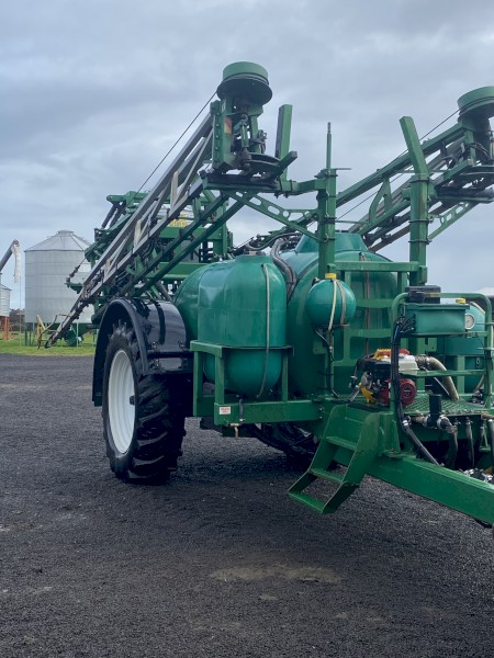 2008 Goldacres Prairie 4000 Boom Spray