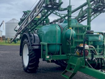 2008 Goldacres Prairie 4000 Boom Spray