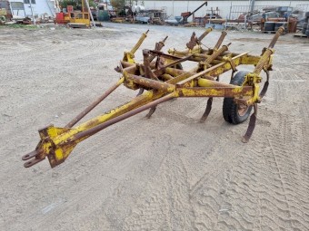 Trailing Chisel Plough