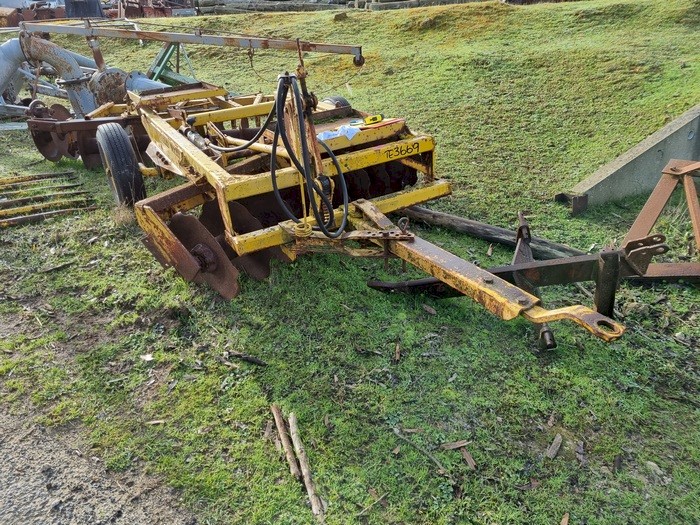 Connor Shea 18 Plate Series 2 Wheeled Offset Discs