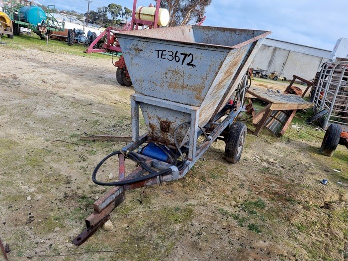 Trailing Vineyard Spreader