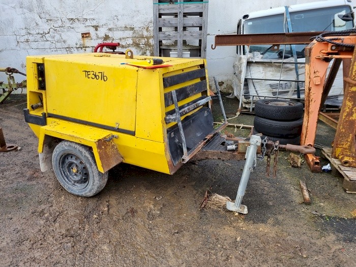 Atlas Copco XAS40DD Trailer Mounted Air Compressor