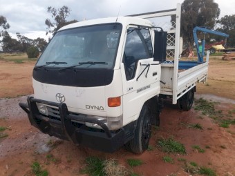 Truck tray 11x7 with manual crane suit small truck