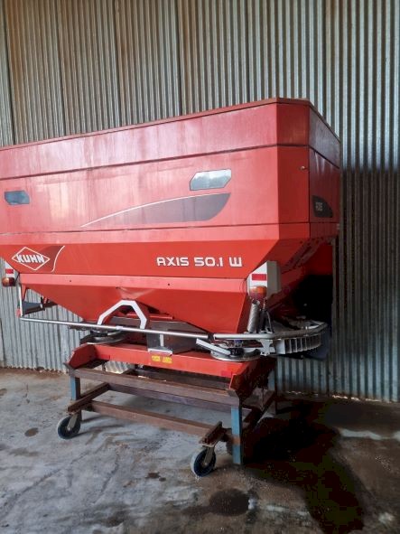 2014 Kuhn 50.1W Spreader