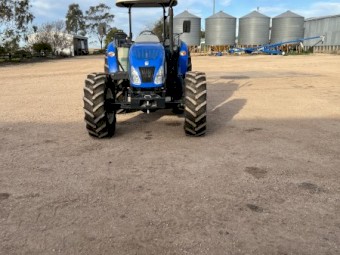 2019 New Holland TD5-90 4WD Tractor