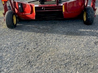 2016 New Holland 313 mower conditioner 