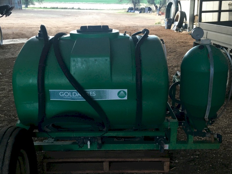 Goldacres 1200 L front tank