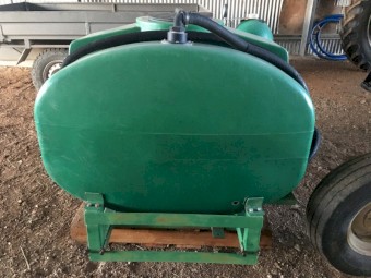 Goldacres 1200 L front tank