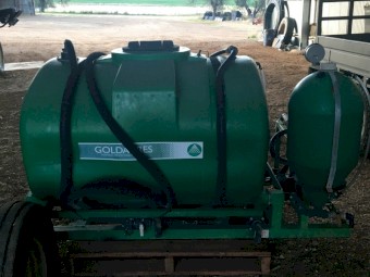Goldacres 1200 L front tank