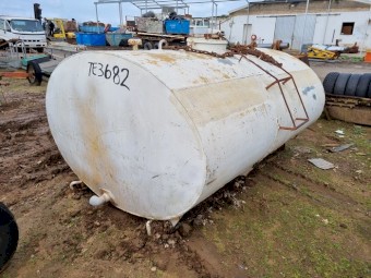 Horizontal Tank -2450L x 1800W x 1220H - 4500 Litre