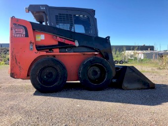 Toyota Huski SDK9 Skid Steer Loader