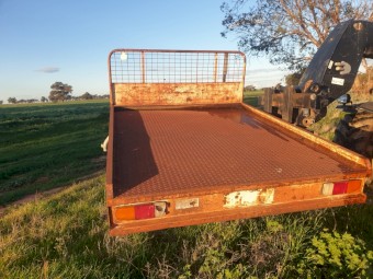 Steel Ute Tray 6' x 7'6"