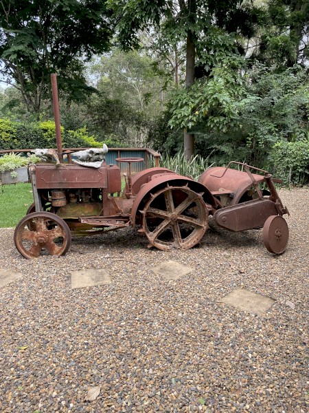Howard D.H.22 Rotary Hoe Tractor
