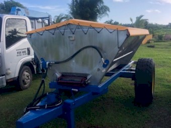 Robertson Transpread Fertiliser Spreader