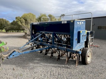 2008 Agrowdrill AD100 Direct Drill