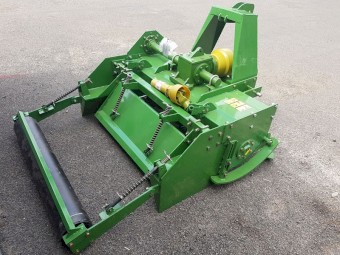 Rotary Hoe with  Bed Former 1200 - AgKing