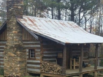 WANTED Old Rustic Shed - Construction type - timber and tin prefered