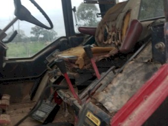 International 886 Tractor