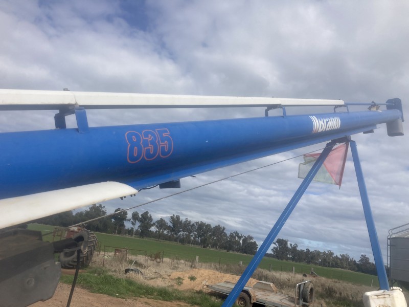 35ft x 8" Brandt 835 Auger