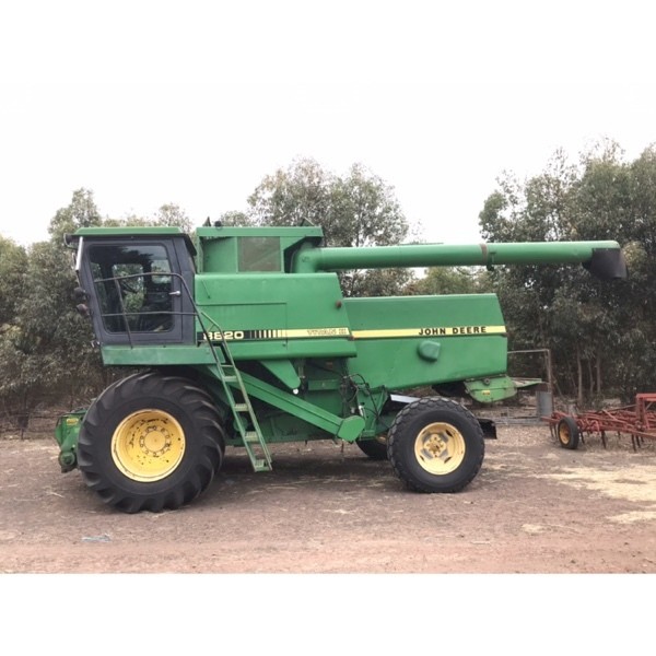 WANTED John Deere 8820 Titan 2 Header