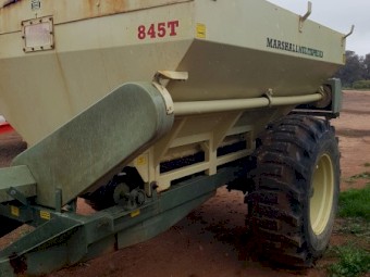 Marshall 845T Trailing Spreader