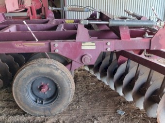 Unibar 150 Series 40 Plate Plough