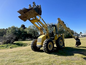 New Holland LB115 Backhoe
