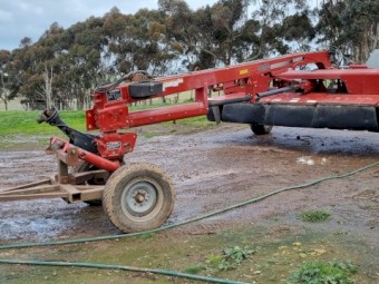 Case DC 132 mower conditioner