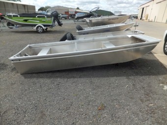 HUNTER MARINE 3.7 DELUXE FISHERMAN PUNT