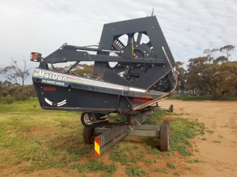 John Deere 9650 Header and 973 Macdon Draper Front