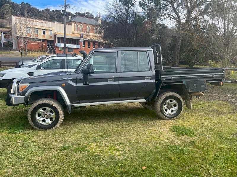 Toyota Landcruiser GXL Dual Cab Ute