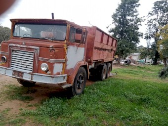 1970 International Butter Box Tipper