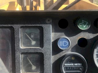 Komatsu WA180 Loader