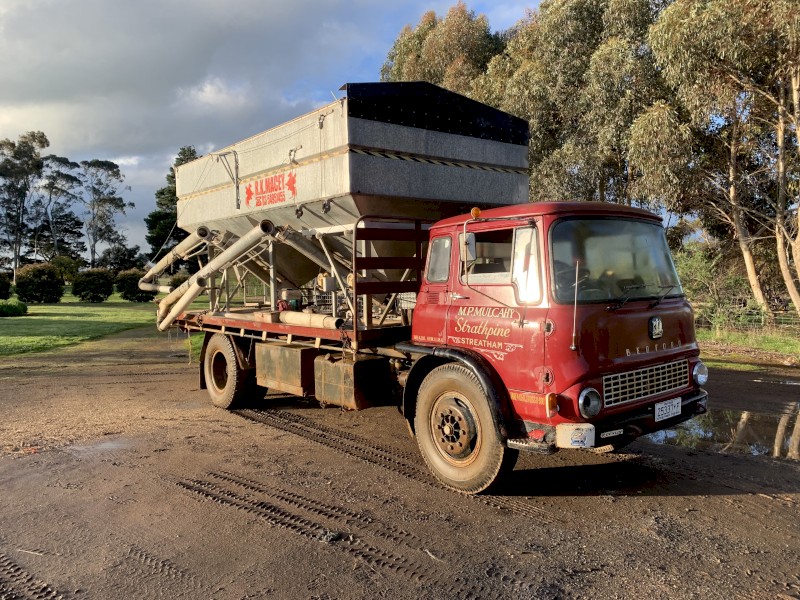 1973 Bedford Tip Truck & RK Macey Grouper