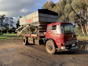 1973 Bedford Tip Truck & RK Macey Grouper