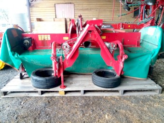 Kverneland 2832F Front 8 Disc Mower