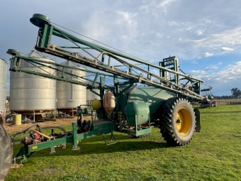 2002 Goldacres Prairie 4030 Boom Spray