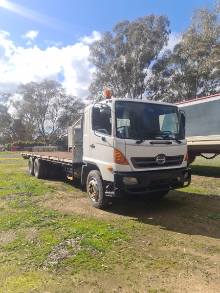 2004 Hino FM1J 6x4 Tray Truck