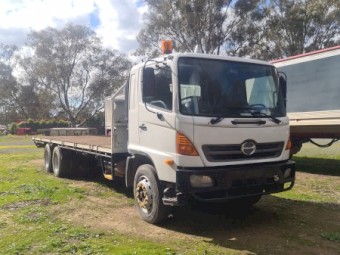 2004 Hino FM1J 6x4 Tray Truck