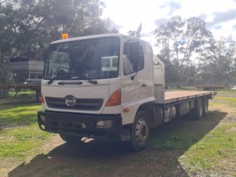 2004 Hino FM1J 6x4 Tray Truck
