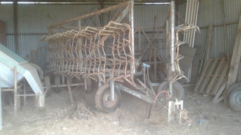 42' 6" John Shearer 15 Leaf  Harrows