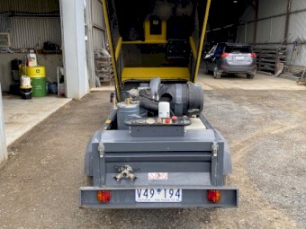 Atlas Copco XAS185, trailer diesel air compressor