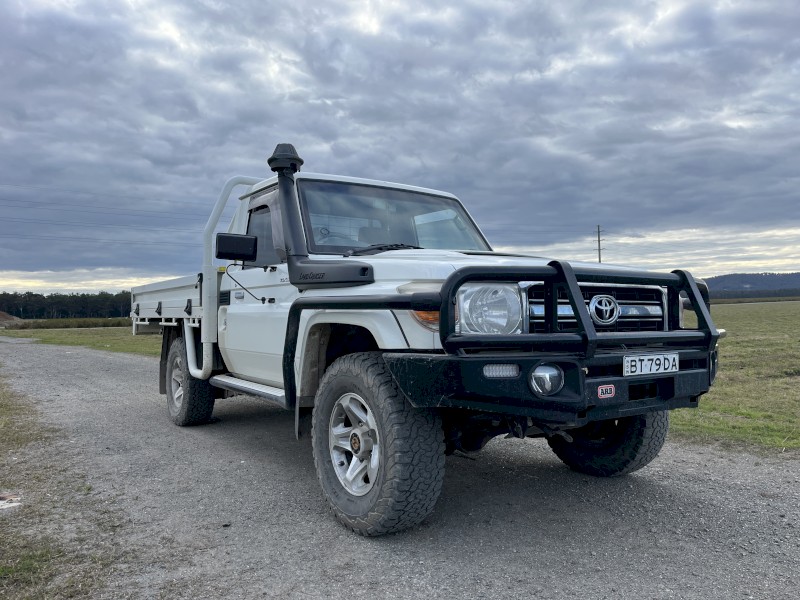 2012 Toyota Landcruiser Gxl (4x4) 5 Sp Manual C/chas